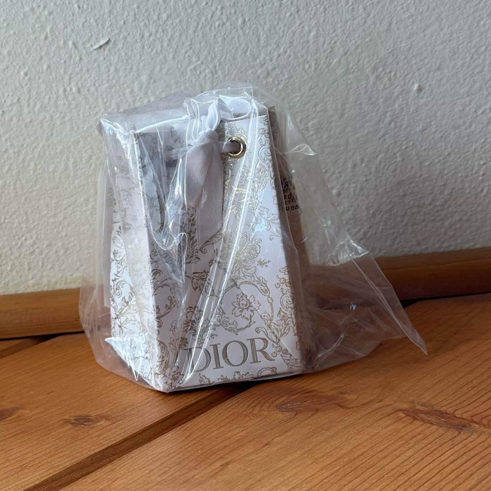 Dior Miss Dior Mini Holiday Gift Bag